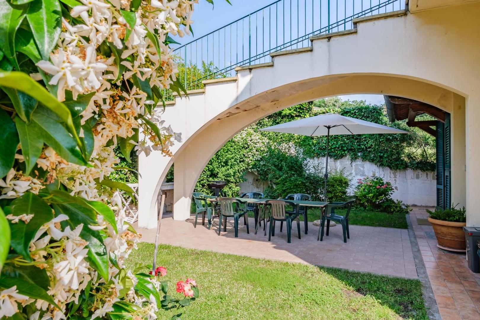 Villa Di Campagna 10 Posti Con Piscina Privata Castellina Marittima Eksteriør bilde